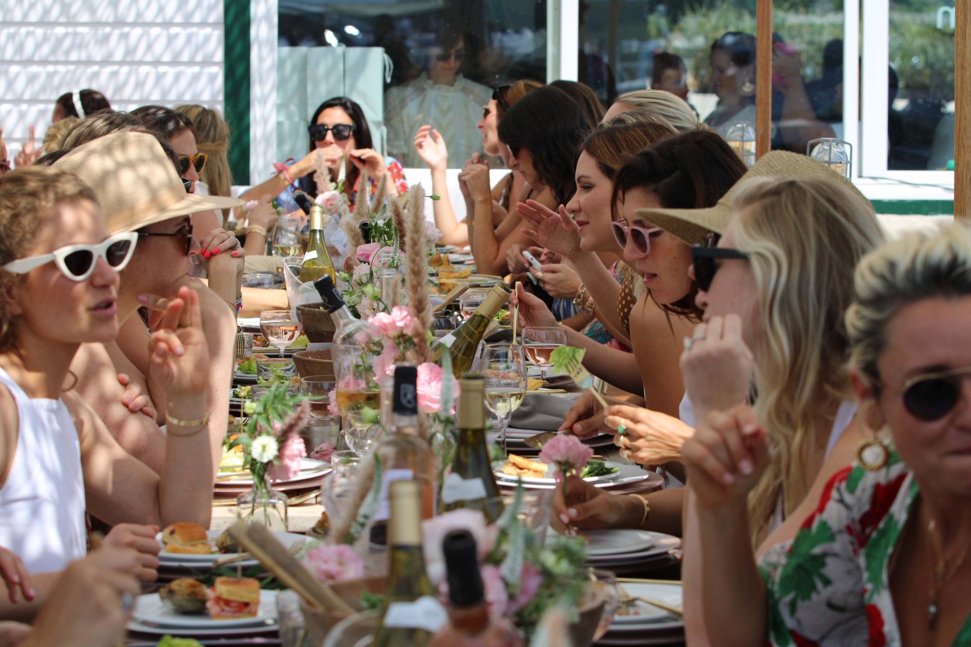 Crush Studio hit the hot spot of the summer, Montauk, to design a beautifully-scaped luncheon for Frida Mom.  