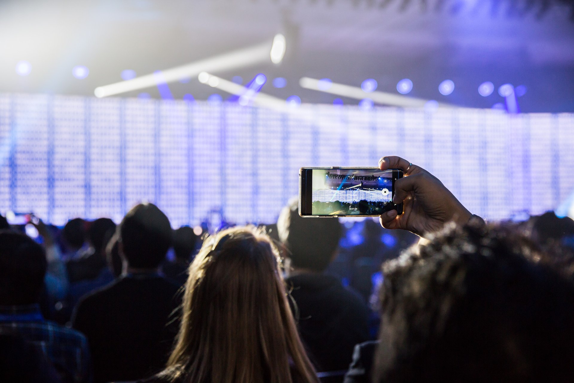 Attendee captures the Samsung Developer Conference