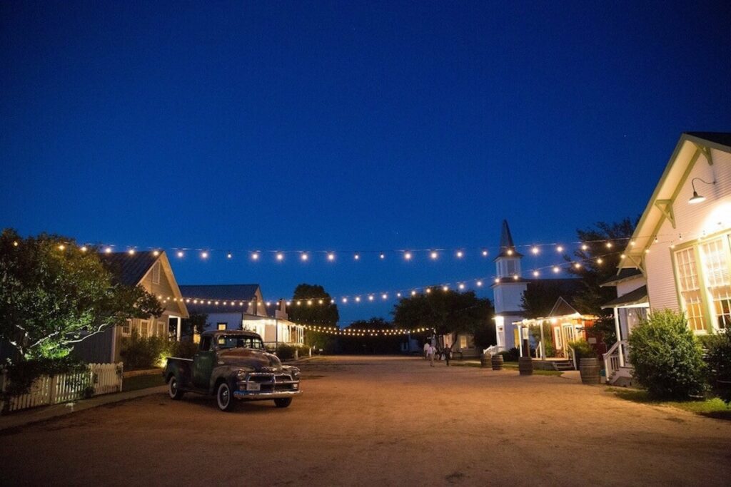 Star Hill Ranch Austin large outdoor plaza