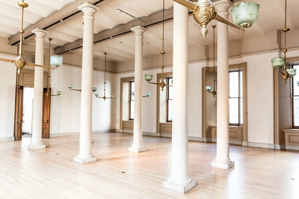 The San Francisco Mint large venue with Classic Greek architecture and tall ceilings 