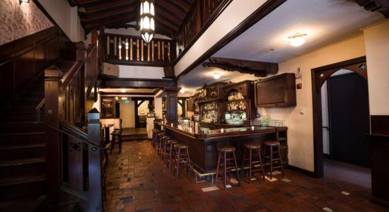 Casual wooden interior of Tupper and Reed in San Francisco