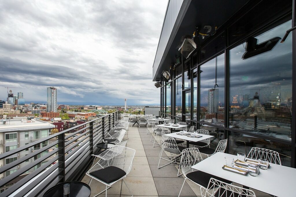El Five Denver outdoor rooftop with city view
