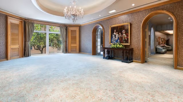 The windsor court