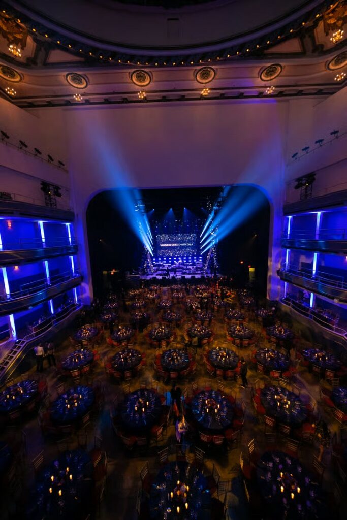 Manhattan center 20