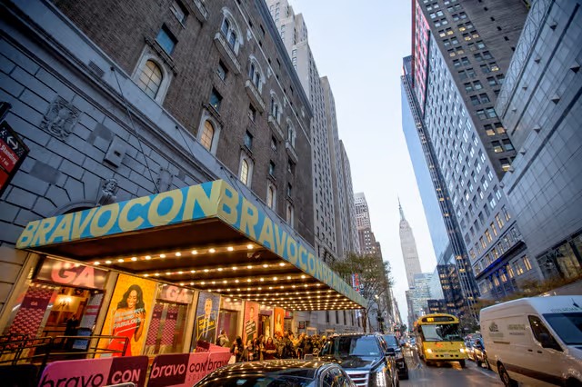 Manhattan center 7
